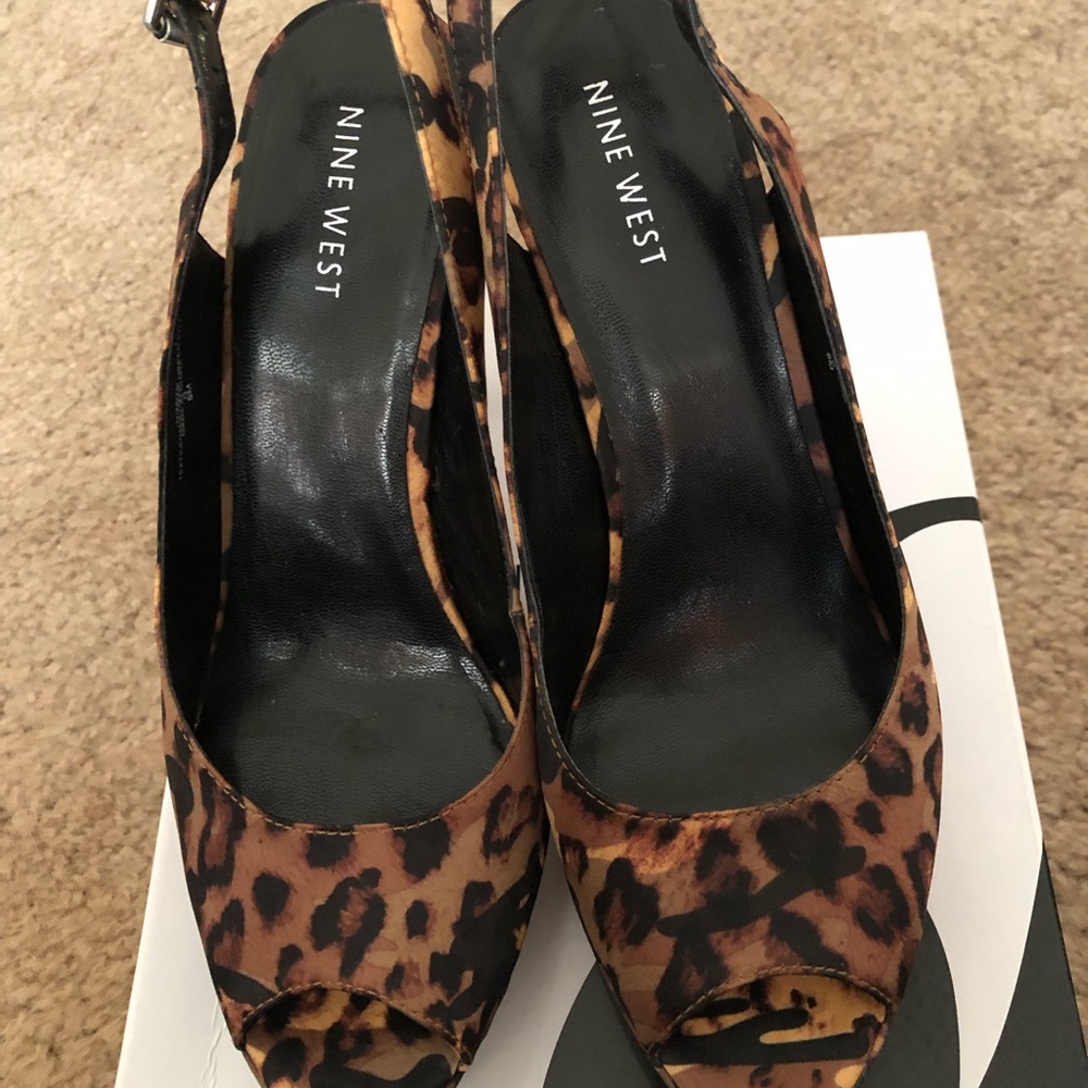 Nine West Iwanto Fabric Multi Animal Print Size 8
